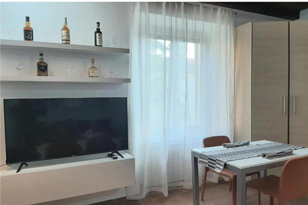 Apartmán Il Rifugio Sui Navigli Con Garage Privato Gratuito Aria Condizionata & Wi-Fi Milán Exteriér fotografie